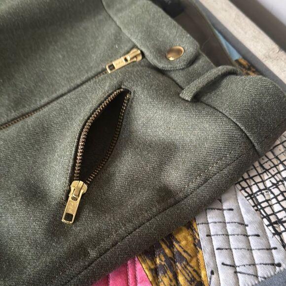 J. Crew Green Wool Mini Pencil Skirt sz 6 - Picture 7 of 8